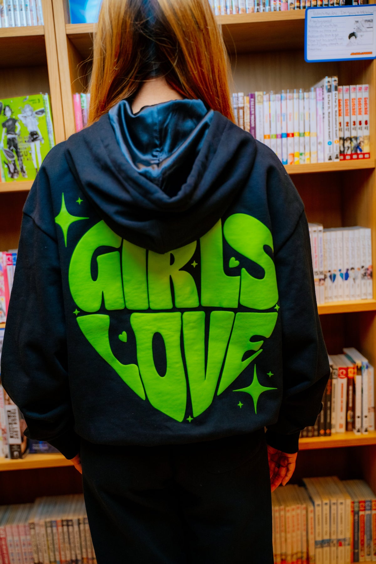 Hoodie | Girls Love - BLK/GR
